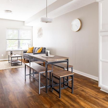 Luxury Downtown Townhome Unit 15 Cleveland Exteriör bild