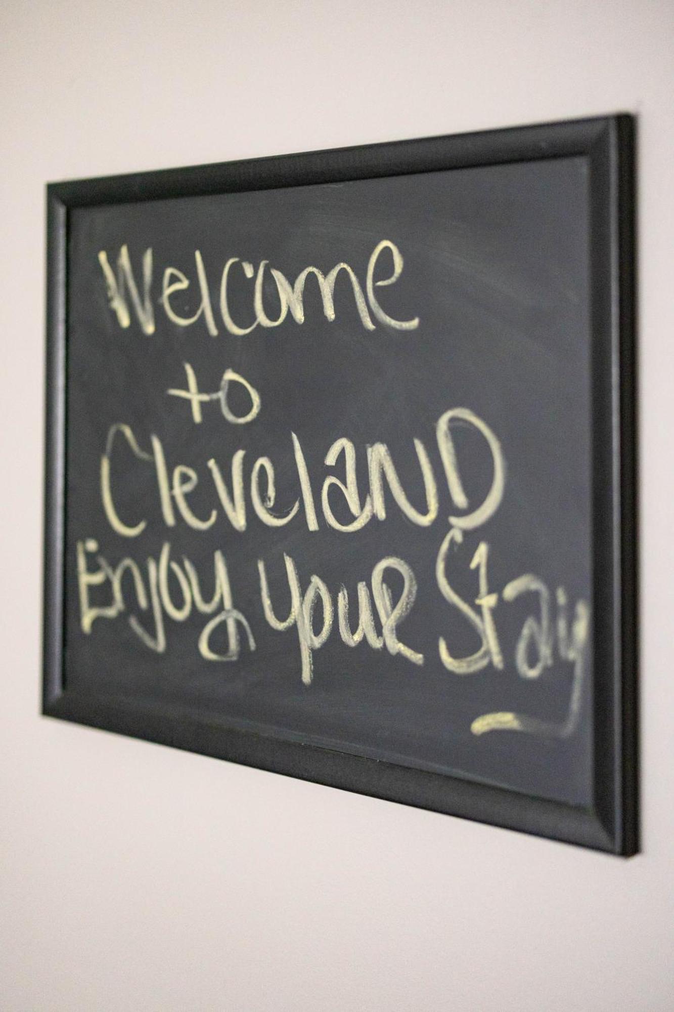 Luxury Downtown Townhome Unit 15 Cleveland Exteriör bild