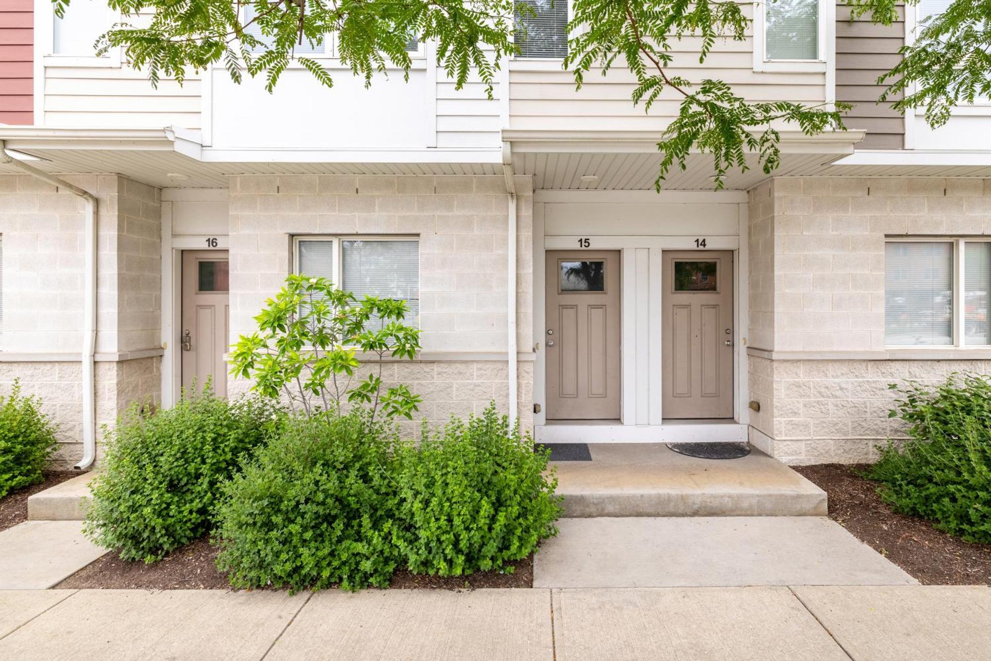 Luxury Downtown Townhome Unit 15 Cleveland Exteriör bild