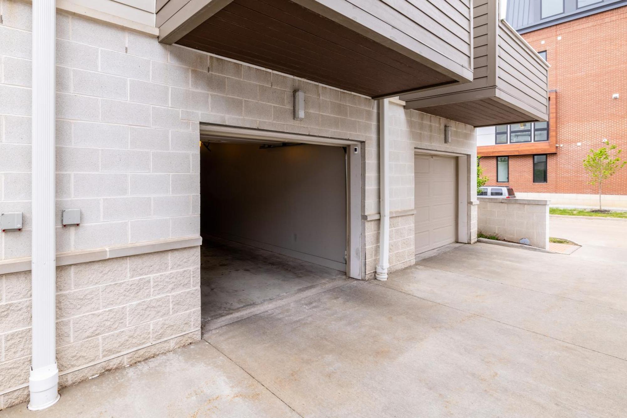 Luxury Downtown Townhome Unit 15 Cleveland Exteriör bild
